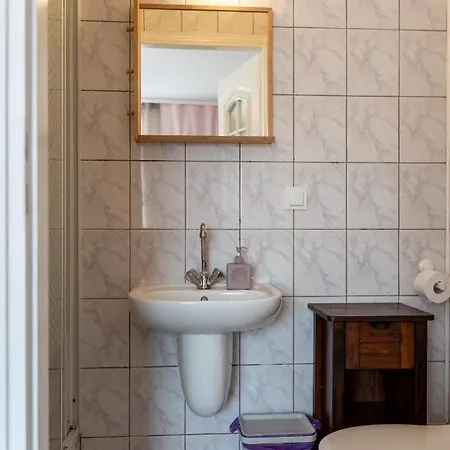 ホステル Gosciniec Skolimowka Restauracja I Ze Sniadaniem Na Kaszubach