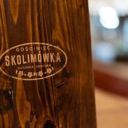 Gosciniec Skolimowka Restauracja I Ze Sniadaniem Na Kaszubach *