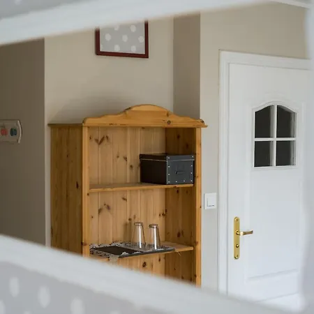 ホステル Gosciniec Skolimowka Restauracja I Ze Sniadaniem Na Kaszubach フミエルノ