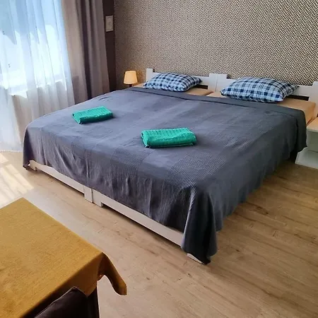 Vandrarhem Gosciniec Skolimowka Restauracja I Ze Sniadaniem Na Kaszubach Chmielno