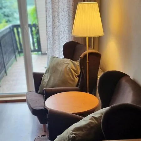Vandrarhem Gosciniec Skolimowka Restauracja I Ze Sniadaniem Na Kaszubach *