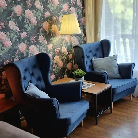 Gosciniec Skolimowka Restauracja I Ze Sniadaniem Na Kaszubach *