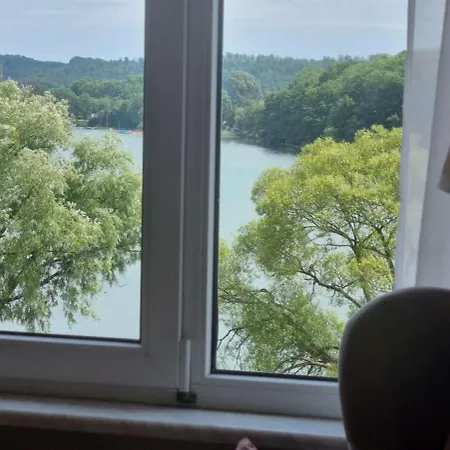 Gosciniec Skolimowka Restauracja I Ze Sniadaniem Na Kaszubach ホステル