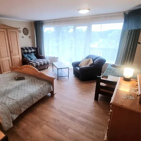 ホステル Gosciniec Skolimowka Restauracja I Ze Sniadaniem Na Kaszubach