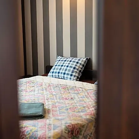 Vandrarhem Gosciniec Skolimowka Restauracja I Ze Sniadaniem Na Kaszubach *