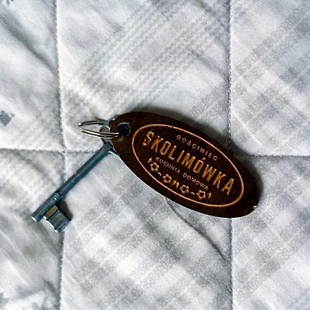 Gosciniec Skolimowka Restauracja I Ze Sniadaniem Na Kaszubach Хостел Хмельно