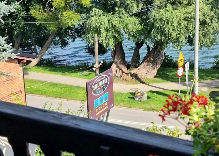 Ostello Gosciniec Skolimowka Restauracja I Ze Sniadaniem Na Kaszubach