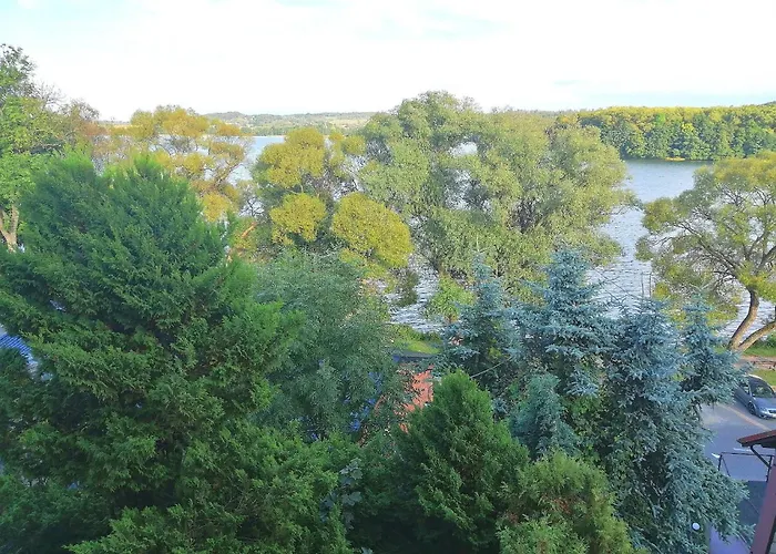 Gosciniec Skolimowka Restauracja I Ze Sniadaniem Na Kaszubach אכסניה חמיילנו